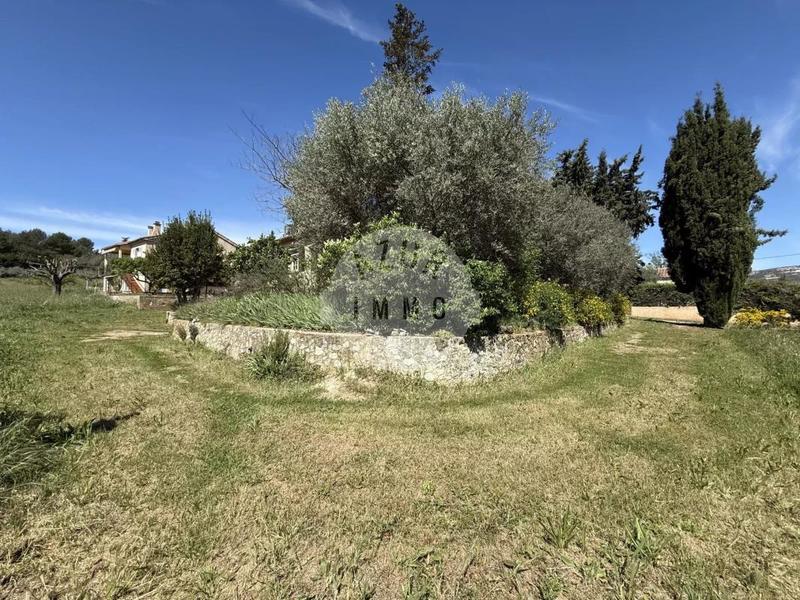 Maison - 143 m² - 5 pièces