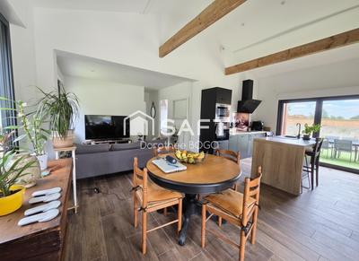 Maison - 75 m² - 3 pièces