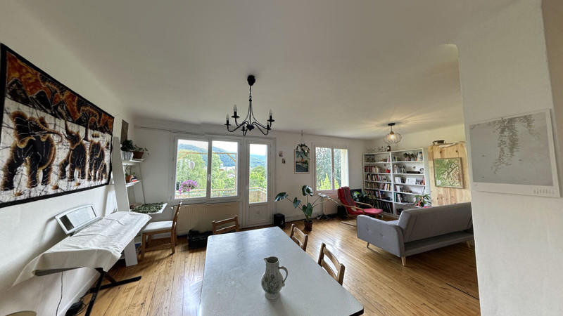 Appartement - 64 m² - 3 pièces