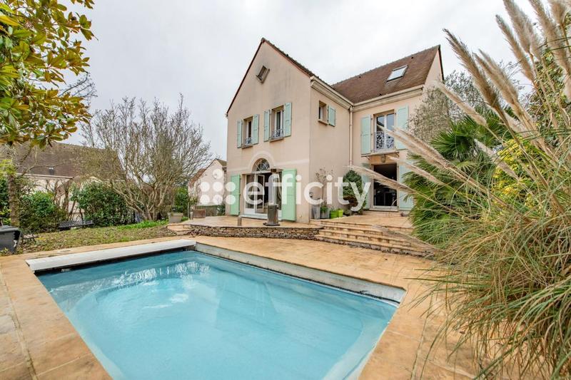 Maison - 188 m² - 7 pièces