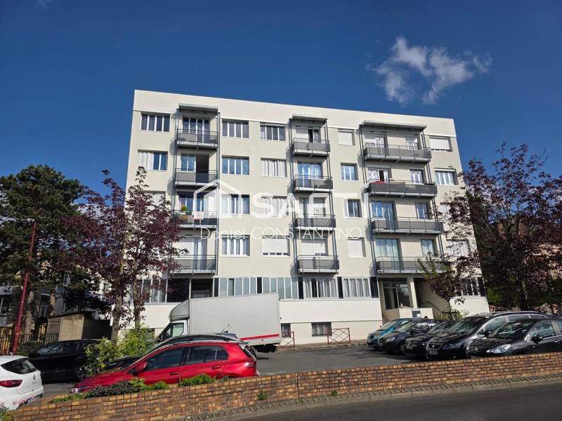 Appartement - 90 m² - 5 pièces