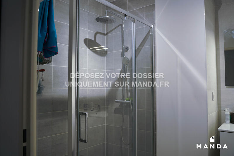 Chambre - 10 m² - 4 pièces