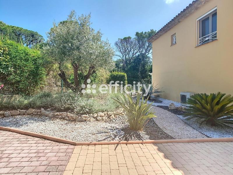 Maison - 180 m² - 5 pièces