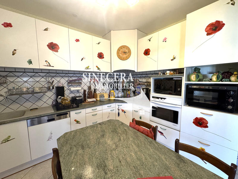 Maison - 151 m² - 5 pièces