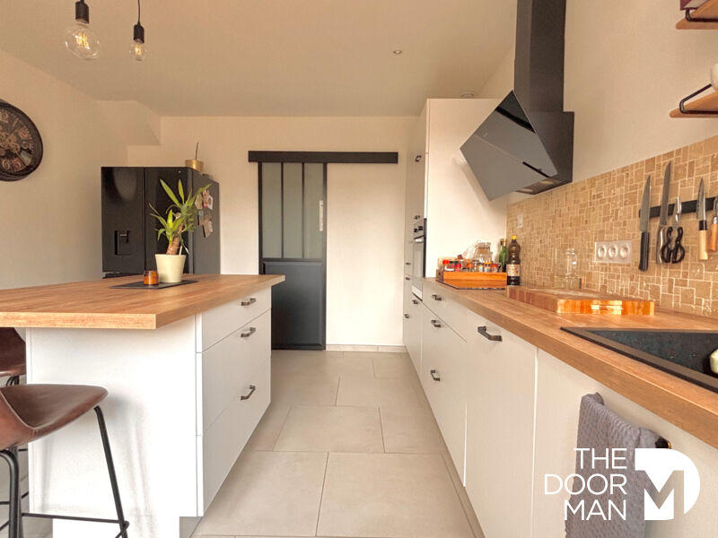 Maison de ville - 110 m² - 5 pièces