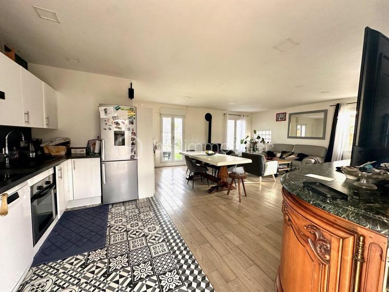 Maison - 106 m² - 5 pièces