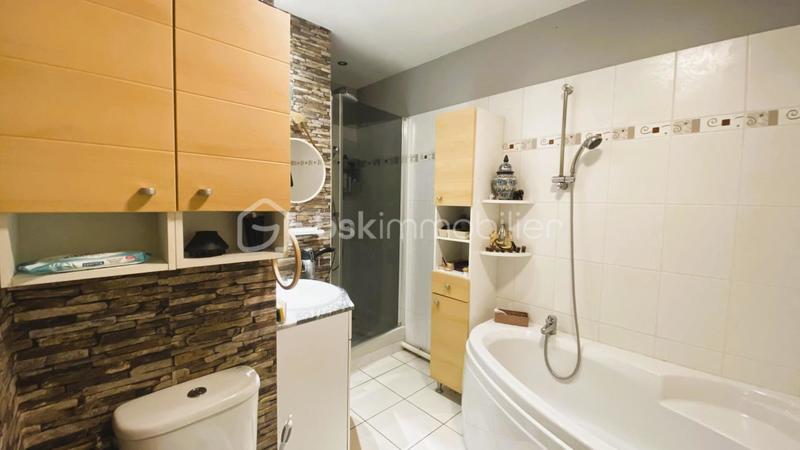 Appartement - 104 m² - 4 pièces