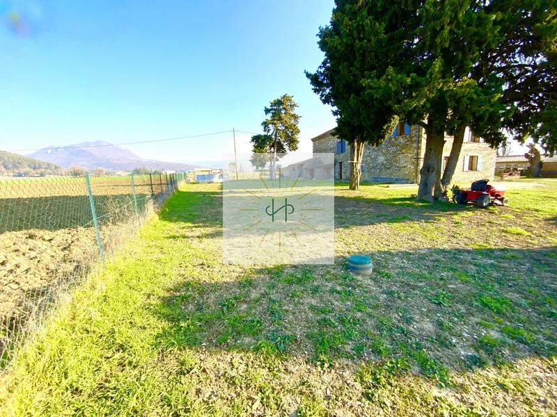 Maison - 362 m² - 14 pièces