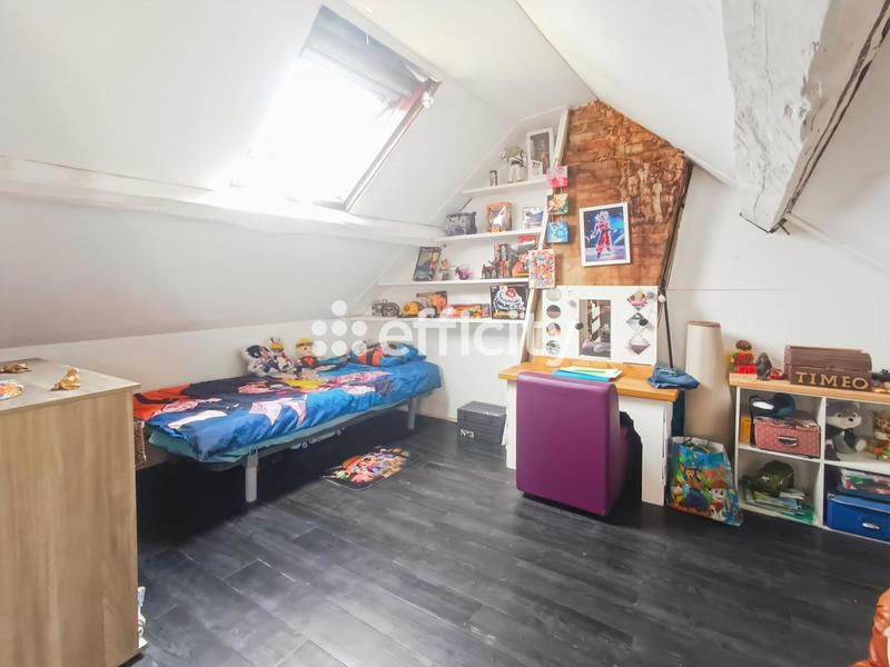 Maison - 136 m² - 5 pièces