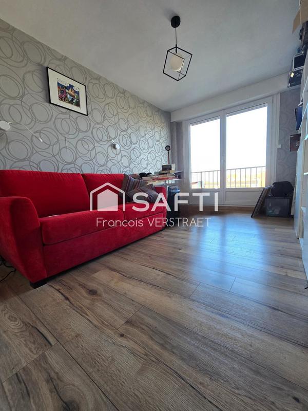 Appartement - 100 m² - 6 pièces