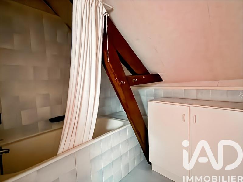 Maison - 171 m² - 7 pièces