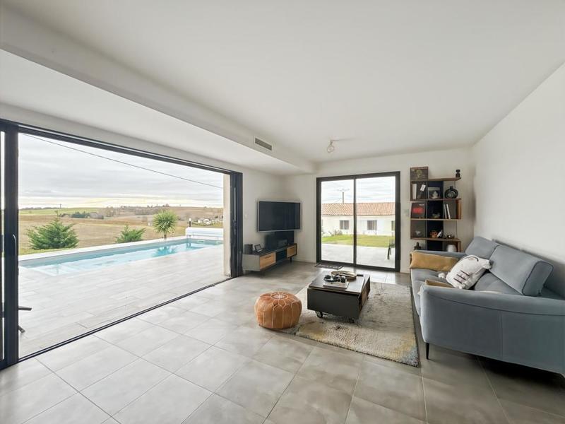 Maison - 132 m² - 5 pièces