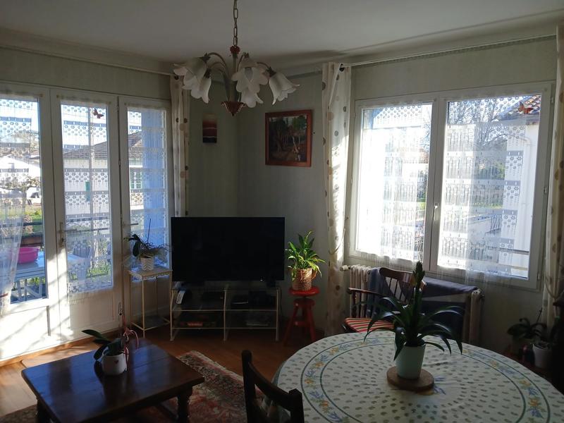 Maison - 163 m² - 8 pièces