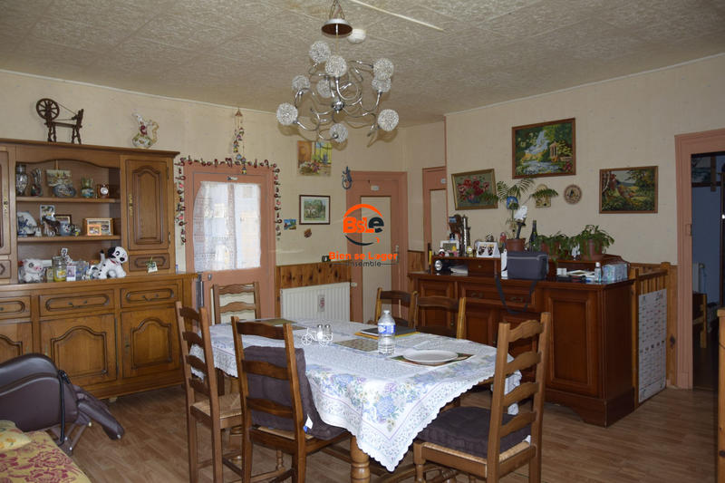 Maison - 150 m² - 7 pièces