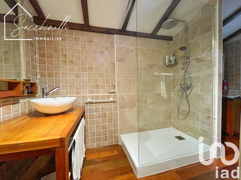 Maison - 102 m² - 4 pièces