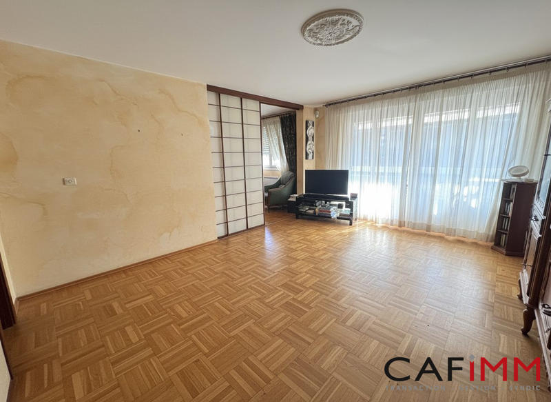 Appartement - 91 m² - 4 pièces