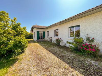 Maison - 128 m² - 9 pièces