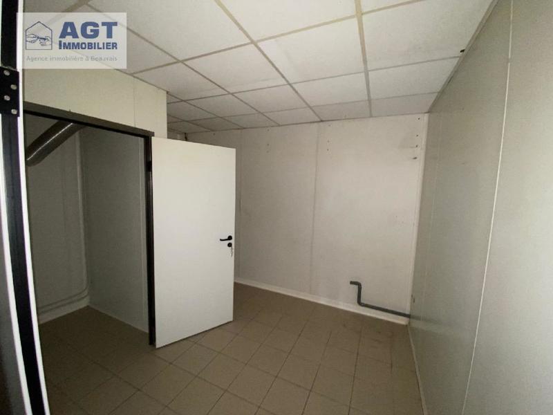 Local commercial - 137 m² - 4 pièces