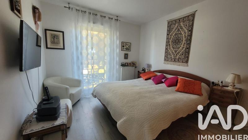 Appartement - 98 m² - 5 pièces