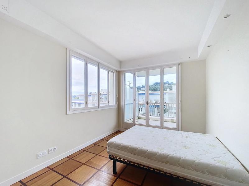 Appartement - 87 m² - 3 pièces