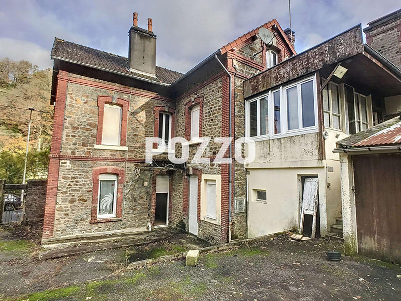 Maison - 169 m² - 8 pièces