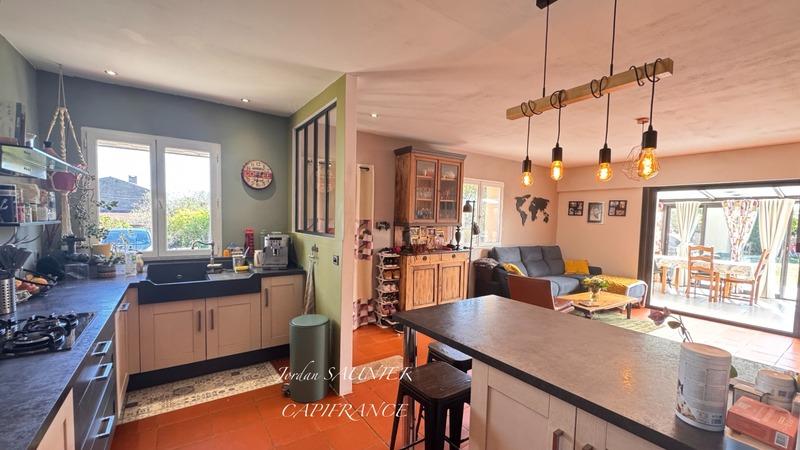 Maison - 130 m² - 7 pièces