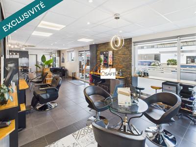 Local commercial - 179 m² - 5 pièces