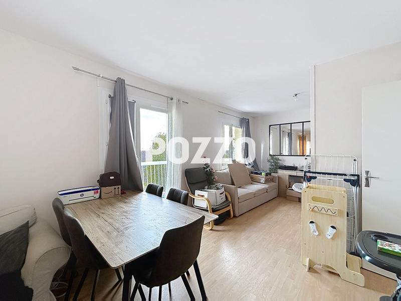 Appartement - 75 m² - 3 pièces