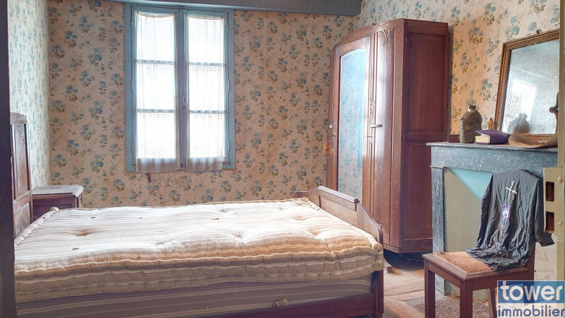 Maison de village - 170 m² - 8 pièces