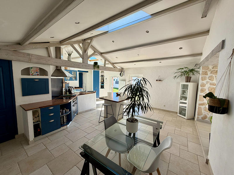 Maison - 133 m² - 6 pièces