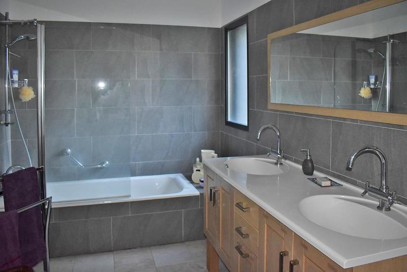 Maison - 146 m² - 6 pièces