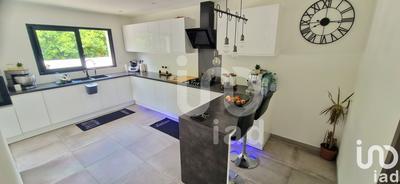 Maison - 147 m² - 5 pièces