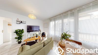 Chambre - 11 m² - 1 pièce