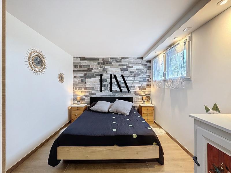 Maison - 437 m² - 14 pièces