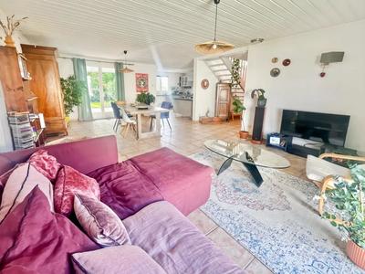 Maison - 160 m² - 6 pièces