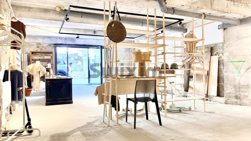 Local commercial - 150 m²