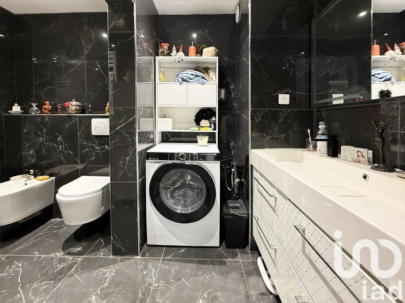 Appartement - 105 m² - 5 pièces