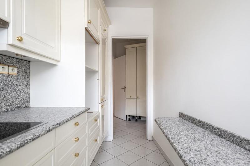 Appartement - 83 m² - 3 pièces