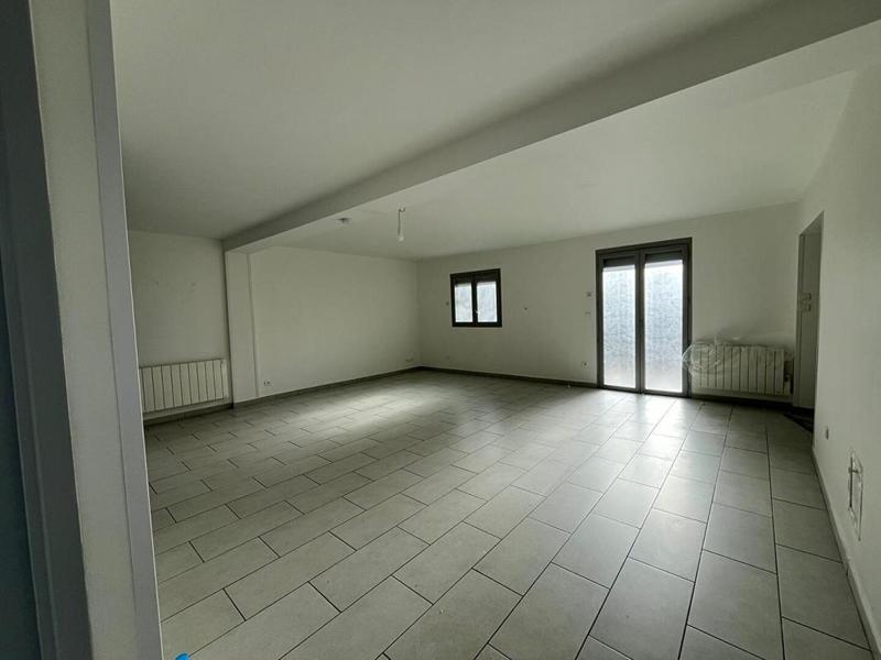 Maison - 83 m² - 4 pièces