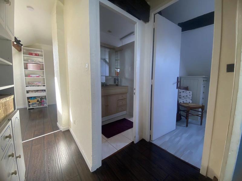 Appartement - 84 m² - 1 pièce