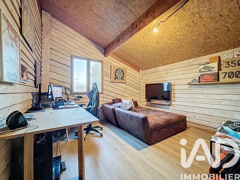 Maison - 196 m² - 8 pièces