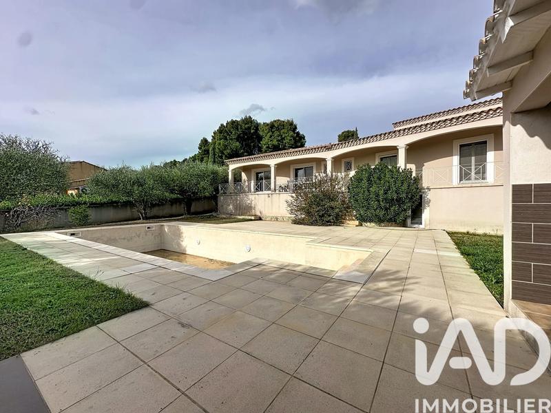 Maison - 150 m² - 4 pièces