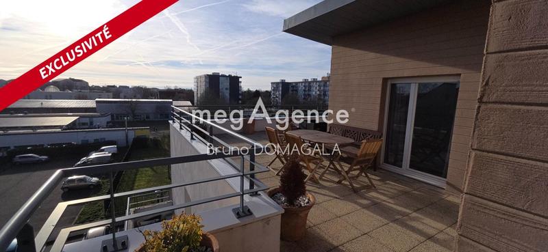 Appartement - 105 m² - 5 pièces