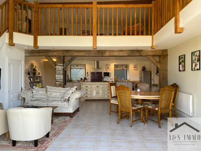 Maison de campagne - 204 m² - 6 pièces
