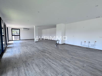 Villa - 145 m² - 5 pièces