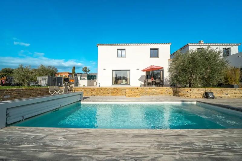 Villa - 110 m² - 4 pièces