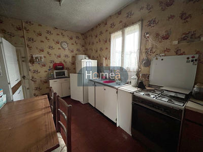 Maison - 90 m² - 4 pièces