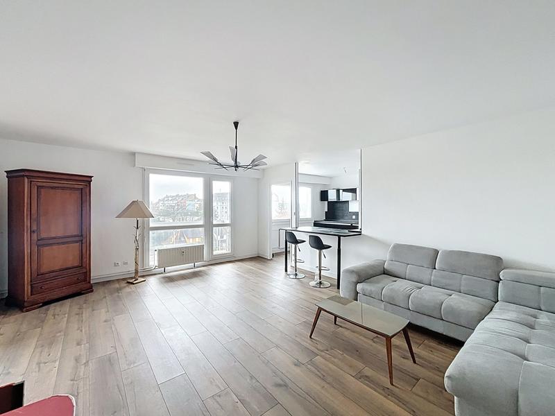 Appartement - 102 m² - 4 pièces