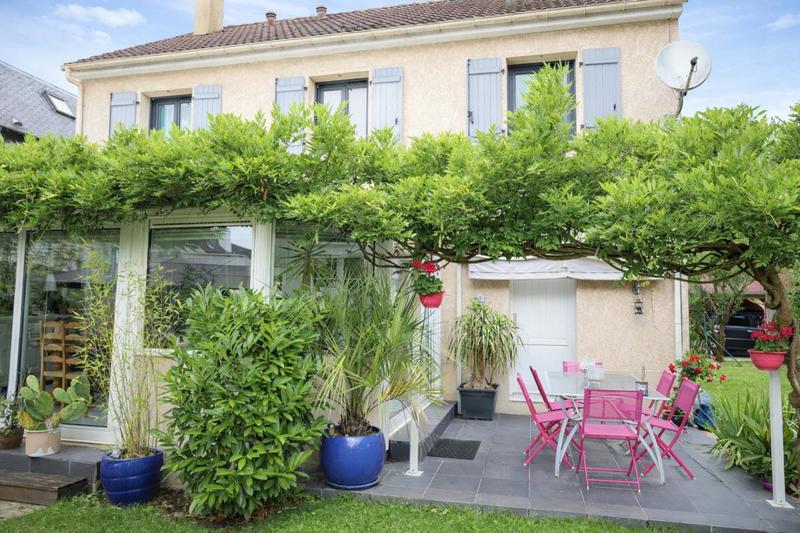 Maison - 120 m² - 6 pièces