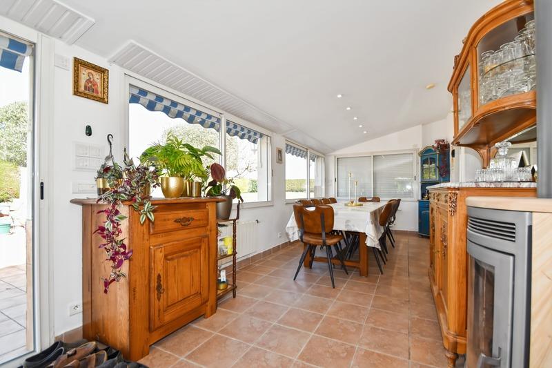 Villa - 227 m² - 10 pièces